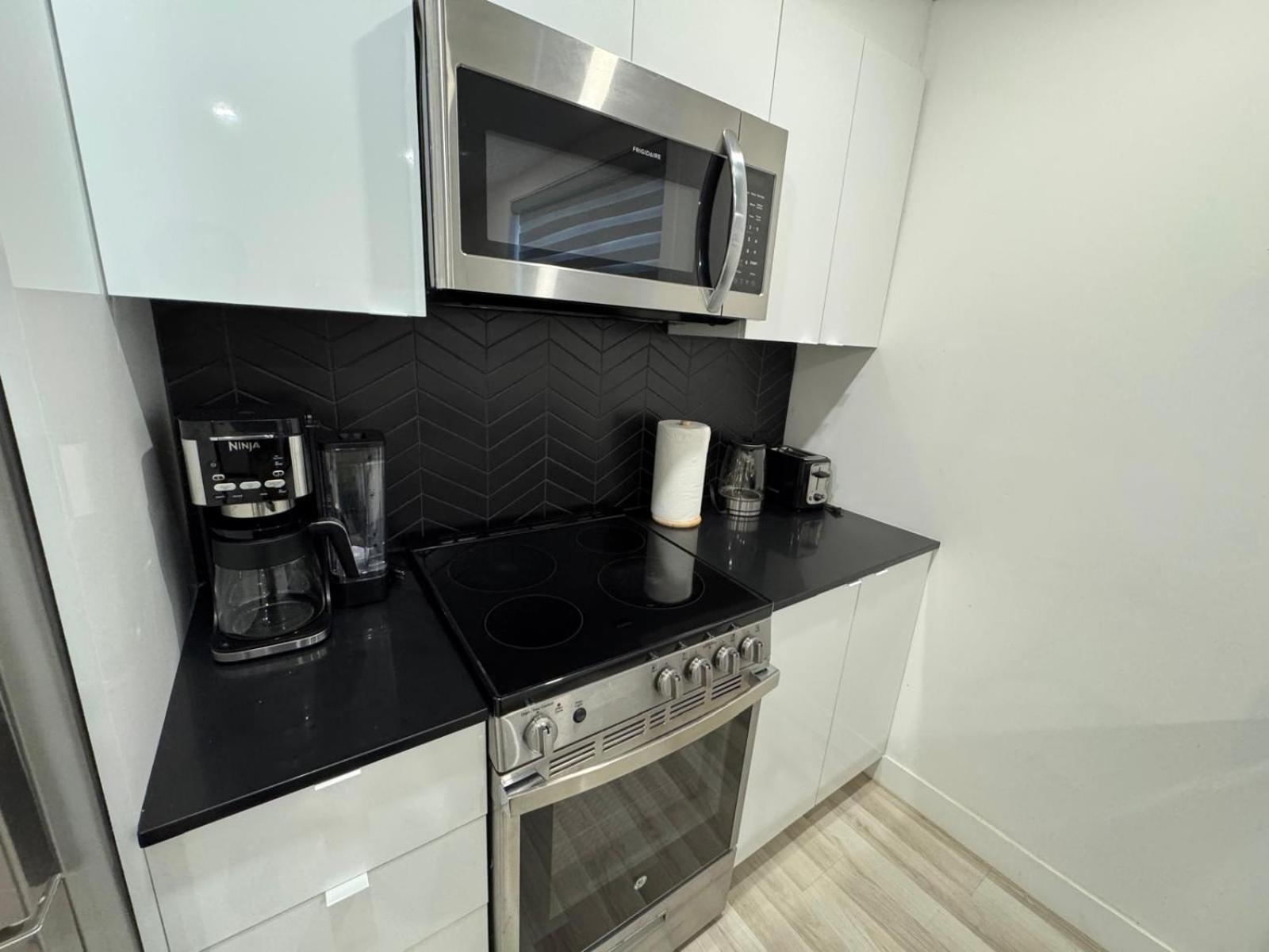 מונטריאול Ndg Dreams! New & Modern 3Br Easy City Life מראה חיצוני תמונה