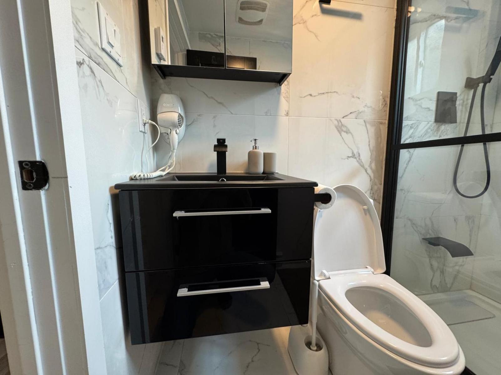 מונטריאול Ndg Dreams! New & Modern 3Br Easy City Life מראה חיצוני תמונה